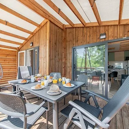 Camping Le Sorlut Cozes Exterior photo